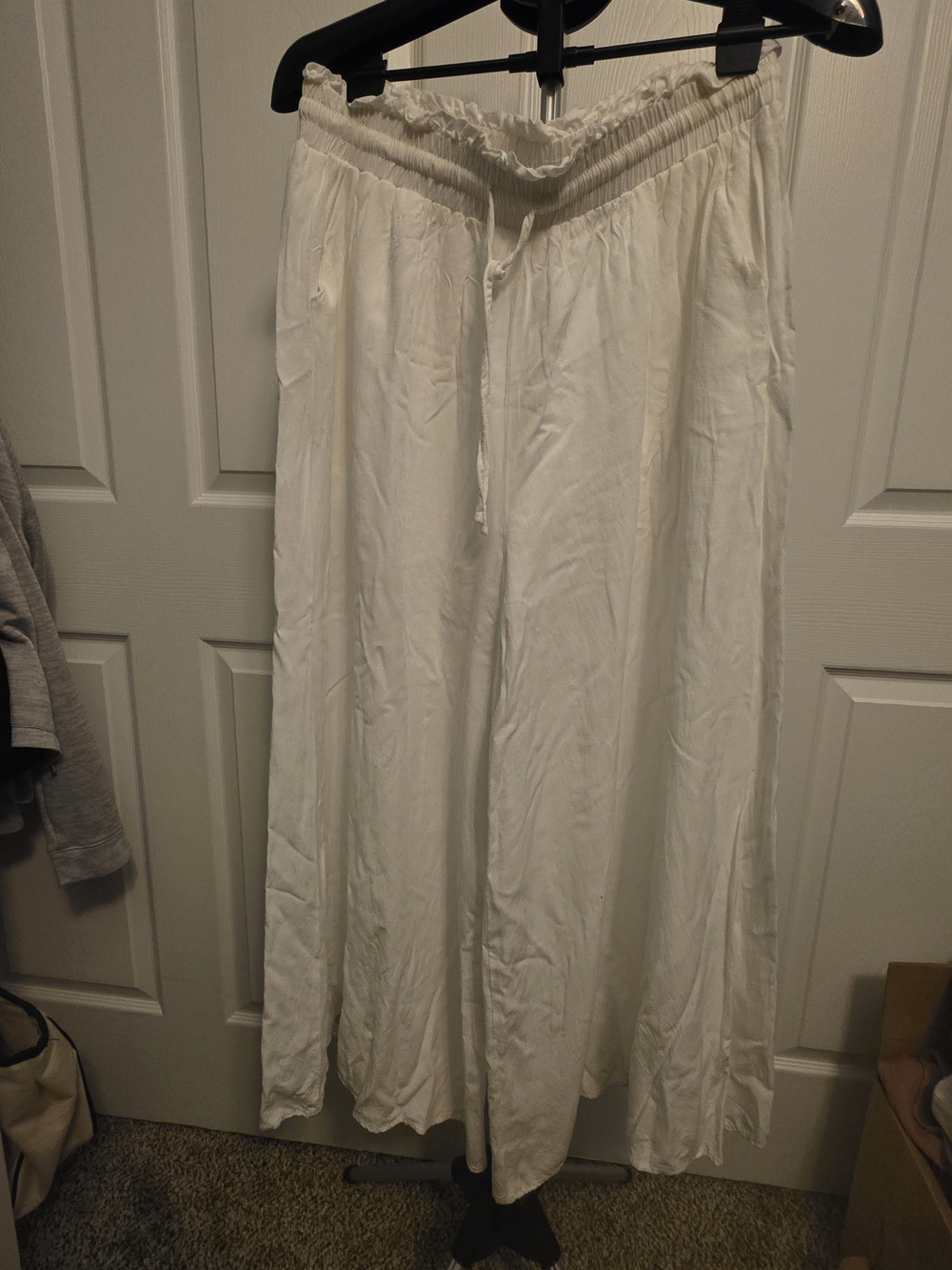 Relaxed Wide-Leg White Palazzo Pants with Drawstring Waist